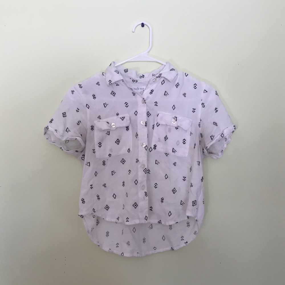 fun and retro cropped button up